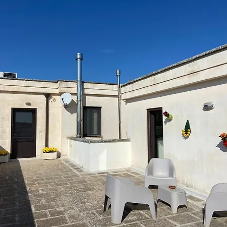 Attico Liberty ברינדיזי